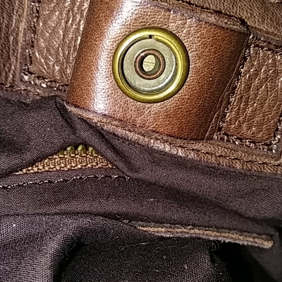 Lucky Brand Leaf Print Hobo Bag - Picture 7 of 8